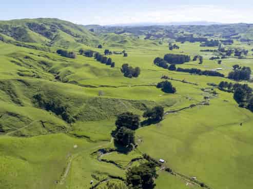 2472 Opaki Kaiparoro Road, Eketahuna