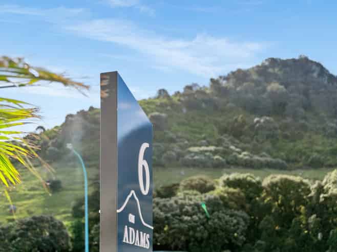 215/6 Adams Avenue, Mount Maunganui