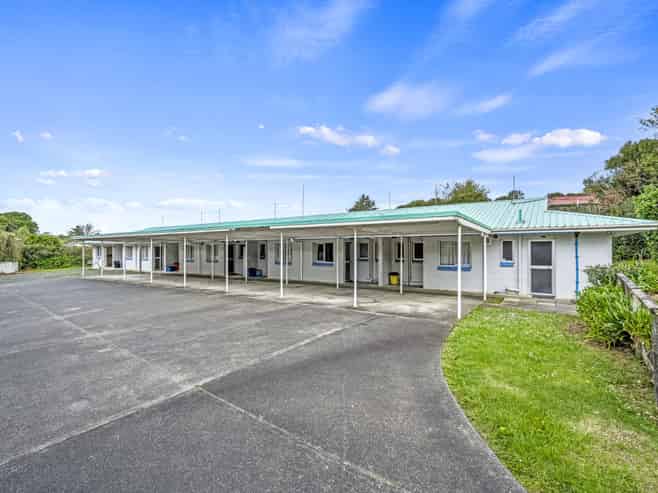 Waiuku freehold - scale, zoning and opportunity