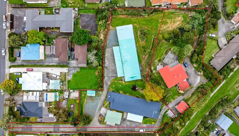 100 Queen Street, Waiuku
