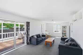 2/43 Neill Street, Hornby