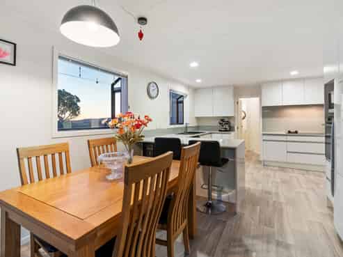 76 Stanley Road, Glenfield