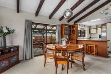 123 College Road, Edgecumbe