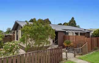 123 College Road, Edgecumbe