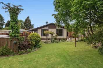 123 College Road, Edgecumbe