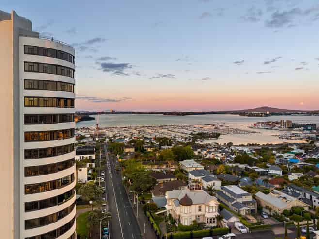 10/10 Shelly Beach Road, Saint Marys Bay