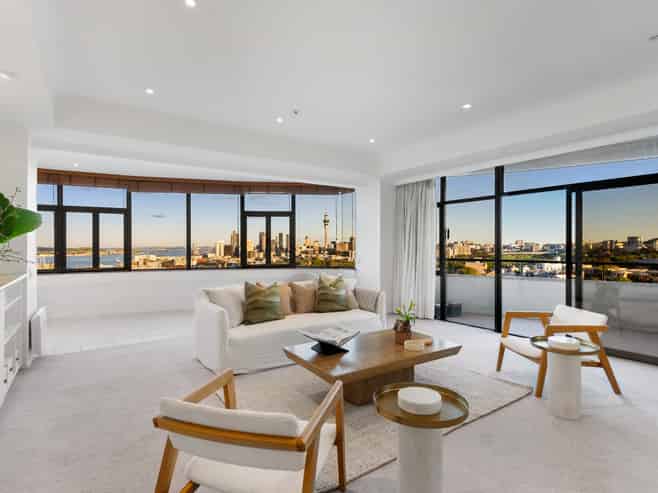 10/10 Shelly Beach Road, Saint Marys Bay