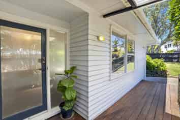 85 Kia Ora Road, Beach Haven