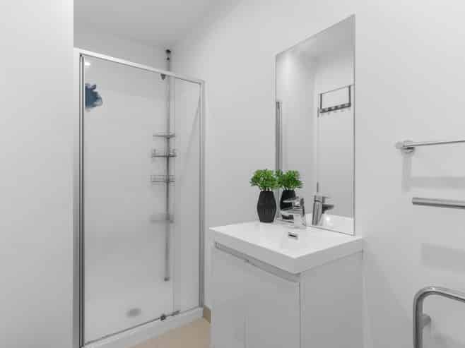 2/15 Chivalry Road, Glenfield