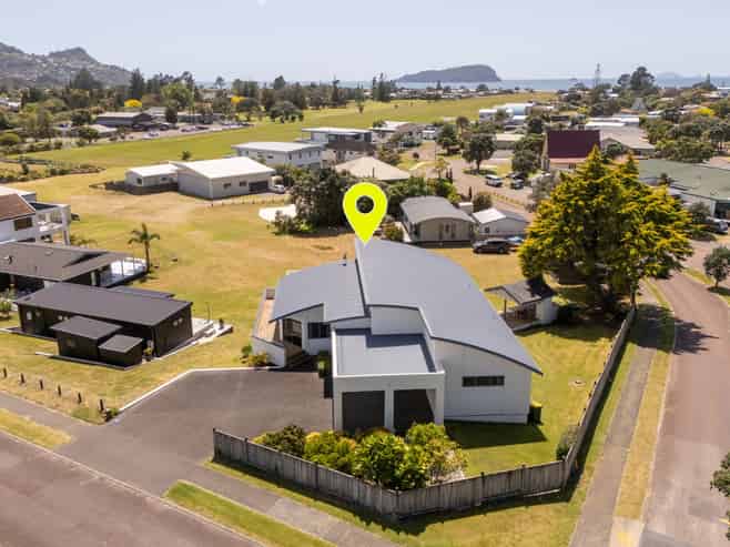 1 Centreway, Pauanui