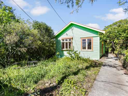 17 Motueka Street, Ngaio