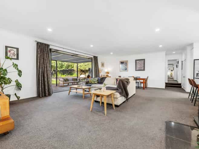 31 Araminta Place, Beachlands