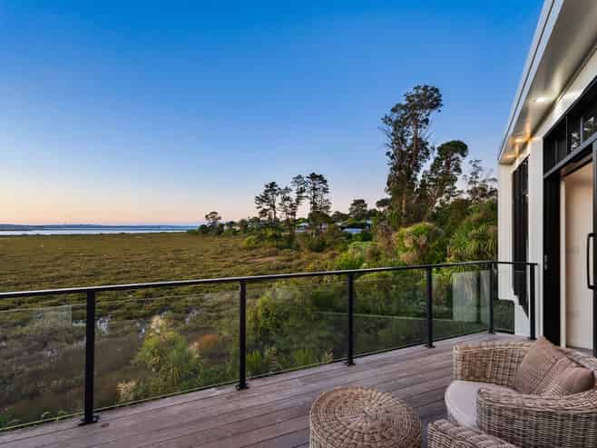 27 Seaside Avenue, Waterview