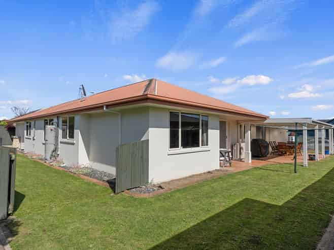 6 Kareti Drive, Richmond