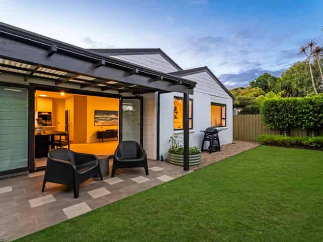 12 Tui Street, Point Chevalier