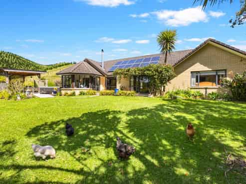 90 Kawakawa-Orere Road, Kawakawa Bay