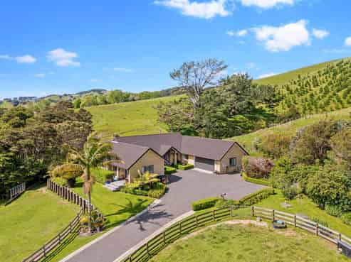 90 Kawakawa-Orere Road, Clevedon