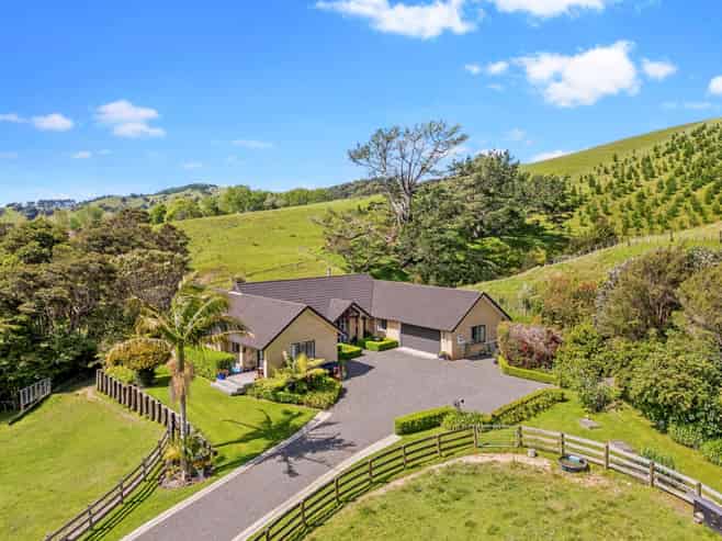 90 Kawakawa-Orere Road, Clevedon