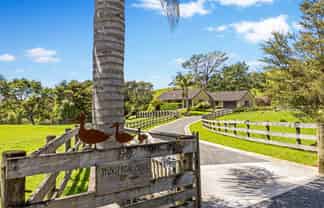 90 Kawakawa-Orere Road, Kawakawa Bay