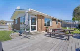 5 Waterford Drive, Winton