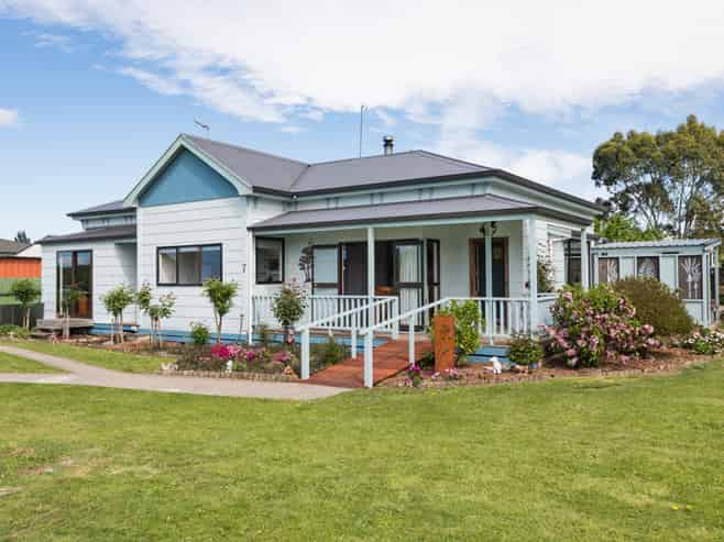 7 Rathbone Street, Waipawa