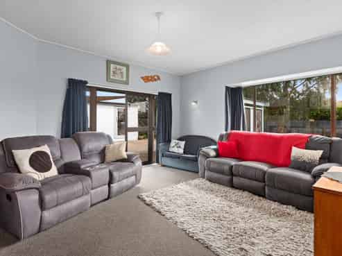 7 Rathbone Street, Waipawa