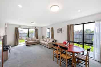 2/41 Amyes Road, Hornby