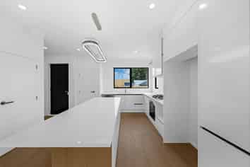 11 WAIMAA LANE, Pokeno