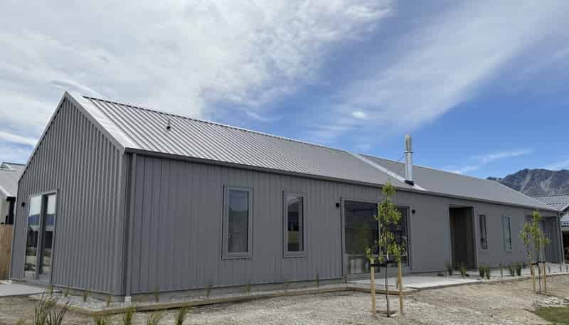 5 Barton Street, Lake Hawea