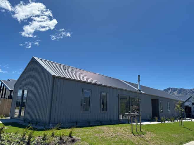 5 Barton Street, Lake Hawea