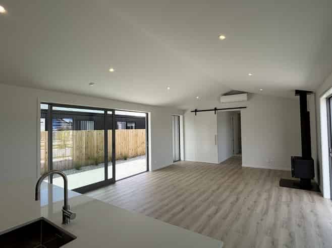 5 Barton Street, Lake Hawea