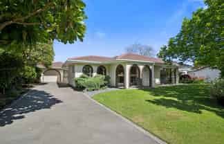 18 Sunny Glen, Waikanae