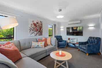  15 Sonning Place, Redwood