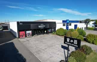 Long term industrial investment - Proven tenant 