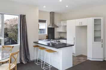 6D Kauri St, Riccarton