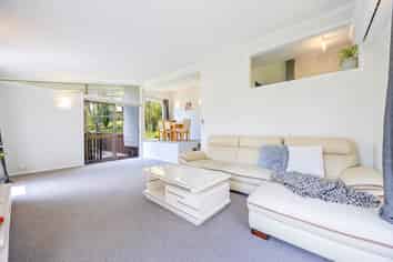 14 Eugen Place, Bayview