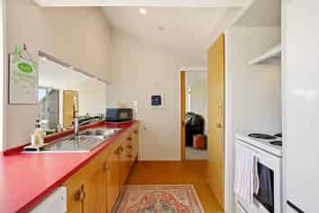 4/3 Karitane Drive, Cashmere