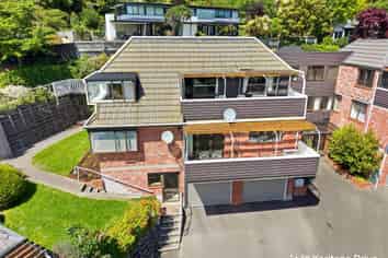 4/3 Karitane Drive, Cashmere