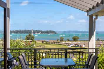 49 Tahatai Road, Oneroa