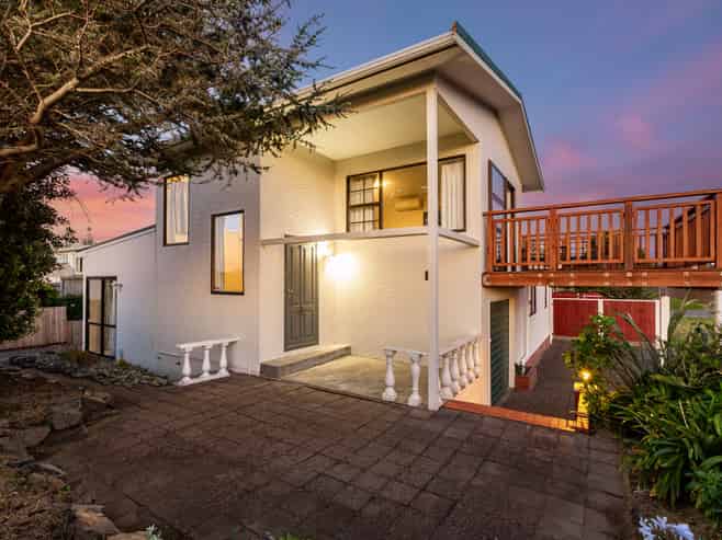 3 Toru Road, Paraparaumu Beach