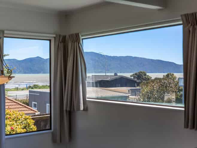 3 Toru Road, Paraparaumu Beach