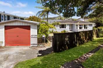 12 Hawtrey Terrace, Johnsonville
