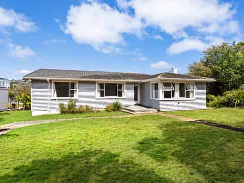 12 Hawtrey Terrace, Johnsonville