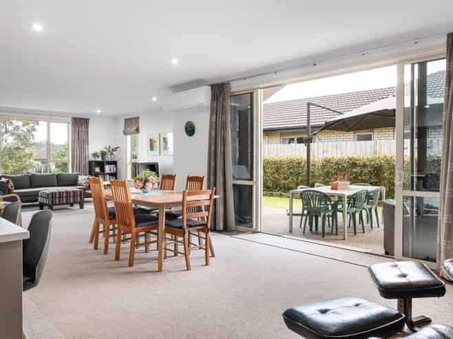 52 Magellan Rise, Flagstaff