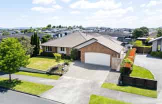 52 Magellan Rise, Flagstaff