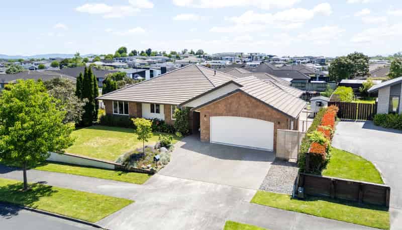 52 Magellan Rise, Flagstaff