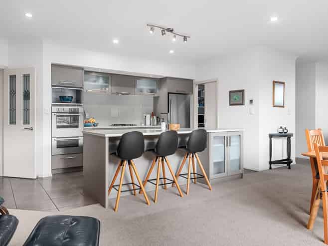 52 Magellan Rise, Flagstaff