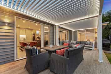 2 Boocock Crescent, Orewa