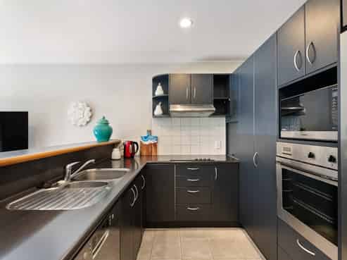 4/76 Galway Street, Onehunga