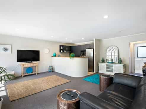 4/76 Galway Street, Onehunga